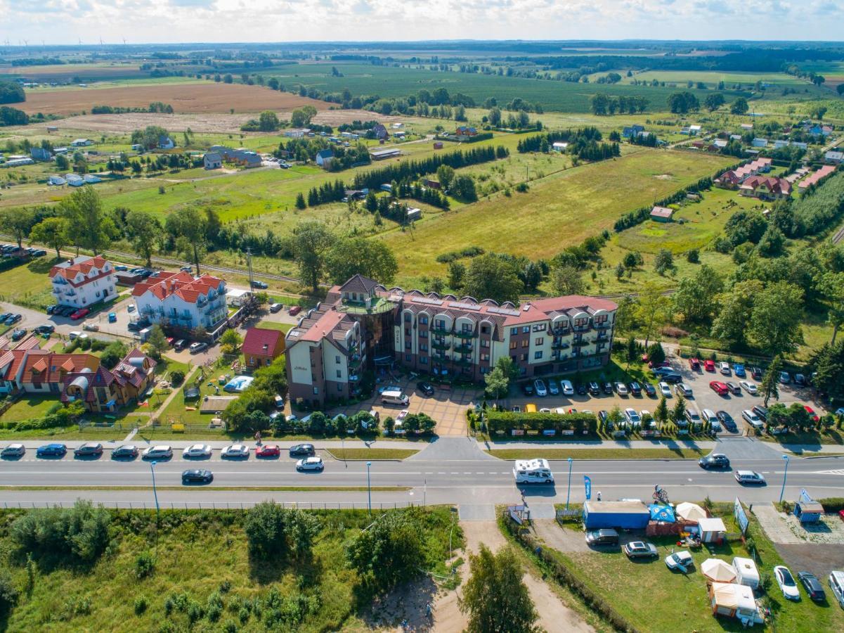 Orka Hotell Trzęsacz Eksteriør bilde